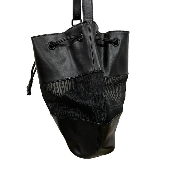 BCBGeneration Drawstring Mesh Middle Tote Handbag Purse - Picture 13 of 16
